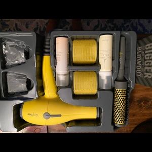 Drybar Set